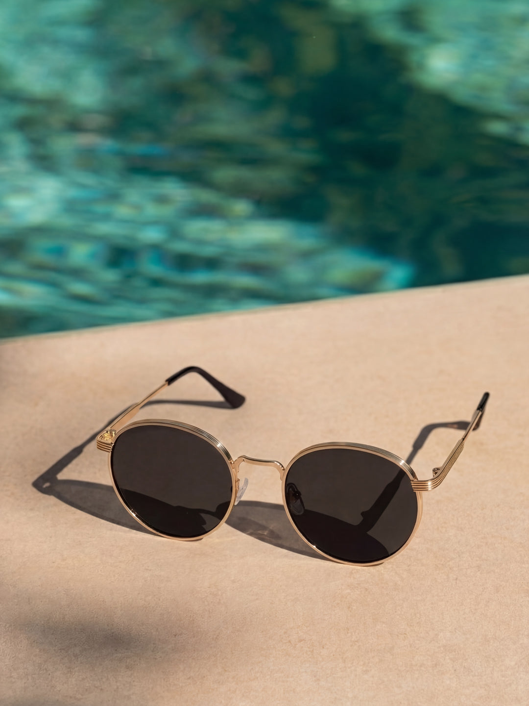 Transit - Gold / Black